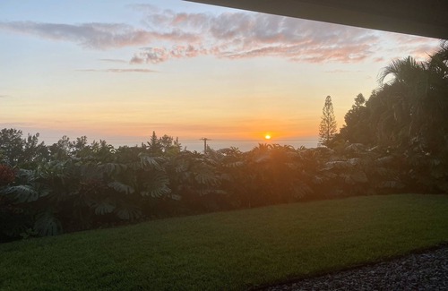 Kona Palisades House | Private & Beautiful home on 1 acre close to airport, beach, & Kailua-Kona town