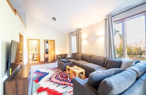 Otis House | Private Berkshires Home On 5+ Acres Rustic & Chic