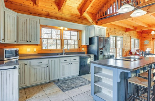 Camden Cabin | Private Boat Ramp & Dock: Kentucky Lake Cabin!