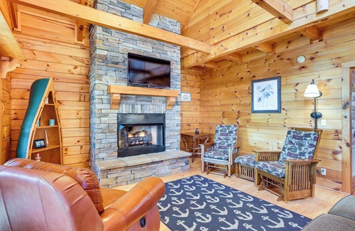 Camden Cabin | Private Boat Ramp & Dock: Kentucky Lake Cabin!