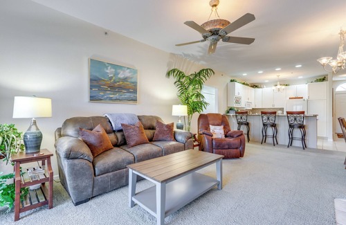 Osage Beach Condo | Private Boat Slip: Family-Friendly Lazy Days Condo