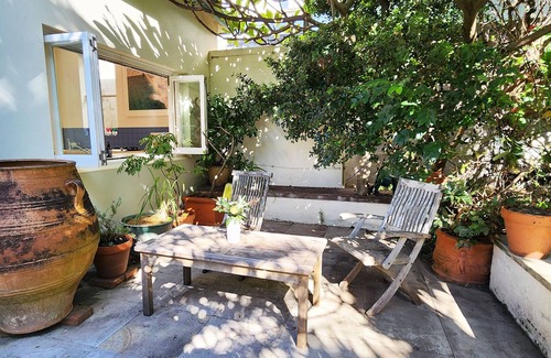 Bronte House | Private Bronte Beach House with Ocean Views and Parking