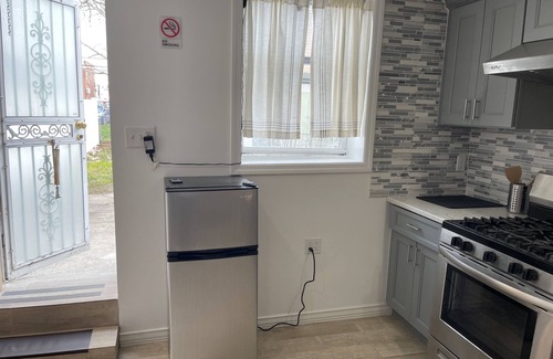 East Bronx House | Private Bronx apartment with bidet toilet
