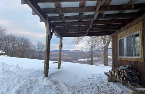 Donegal Cabin | Private Cabin on 14 Acres