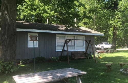 Garrison Cabin | Private cabin on serene lake. Small family owned resort. Great fishing lake.