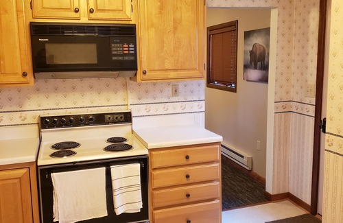 Custer Cabin | Private Cabin