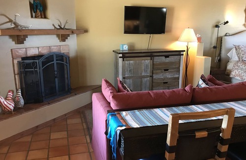 Cave Creek Cottage | Private Casita in Cave Creek