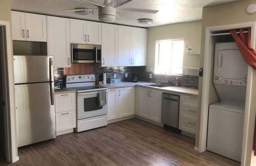 University Heights House | Private Casita in University/Nob Hill Area