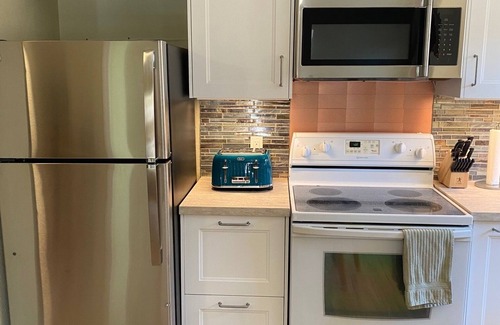 University Heights House | Private Casita in University/Nob Hill Area