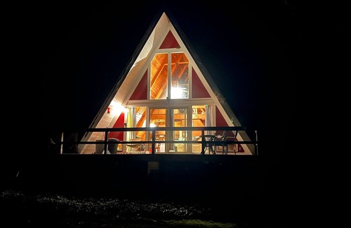 Centre Hall Cabin | Private & Charming A-Frame Cabin Near Penn State & Outdoor Adventures