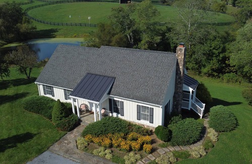 Marshall Cottage | Private, comfortable 4-bedroom/3 bath cottage in Upperville with full amenities