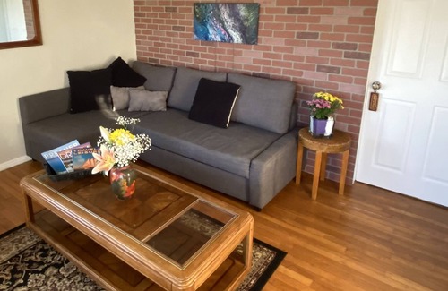 Little Italy Cottage | PRIVATE COTTAGE IN BEAUTIFUL BANKER’S HILL!!!