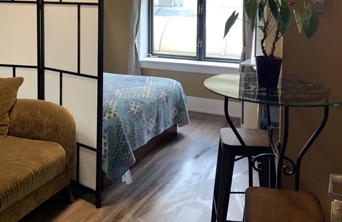Rochester House | Private Downtown Rochester Studio #1