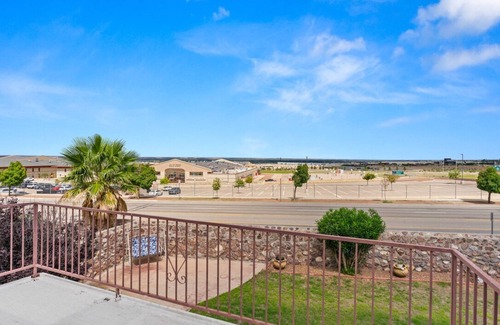 El Paso House | Private El Paso Getaway Near Franklin Mountains!