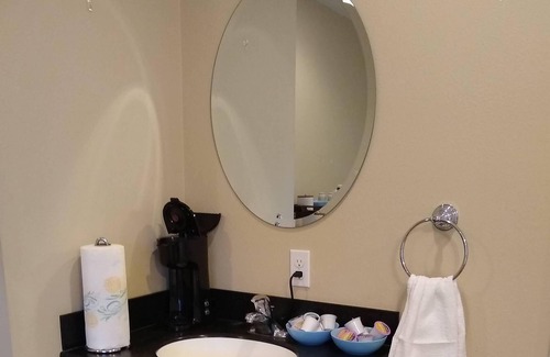 Cypress Gardens Apartment | Private Entrance Suite in Cypress Gardens near Legoland