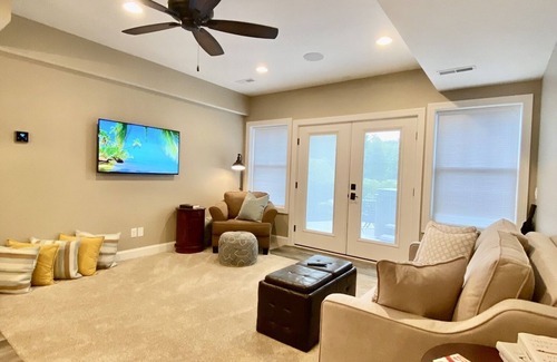 Massillon House | Private Entry In-Law Suite, Close to Hall of Fame w/ Hot Tub and Personal Spa!