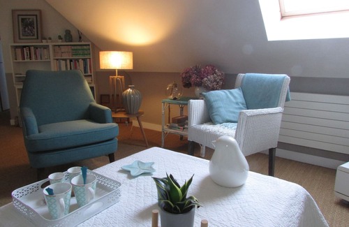 Saint-Alban Apartment | Private floor of a residential house