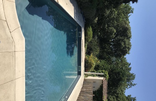 Chateauneuf-de-Gadagne House | Private vacation home