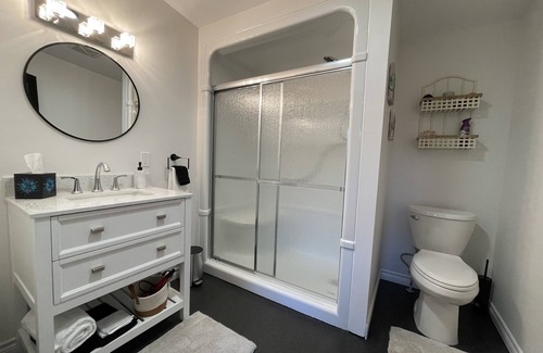 Kingsville House | Private Guest House!