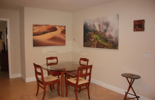 Oakes Estates House | Private Guest House on Acreage