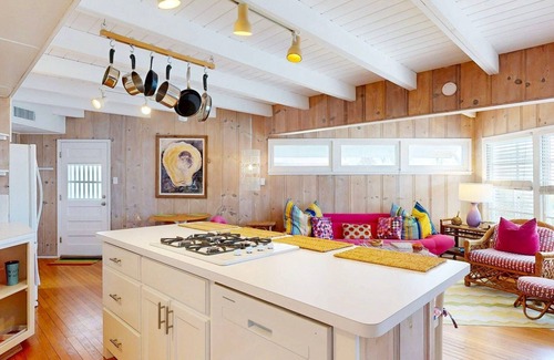 Old Town House | Private Heated Pool, Hot Tub, Pet Friendly, Golf Cart Access