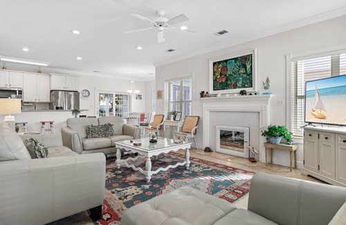 Crystal Shores House | Private home in prestigious Crystal Beach. Steps to beach and Pool!