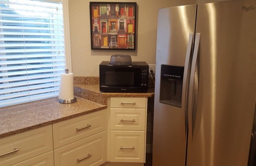 Draper Apartment | Private Hot Tub - Right next to the Mountain