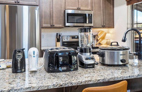 Branson Cabin | Private HotTub-Minutes to Table Rock & Thunder Ridge-Free Attraction Tickets