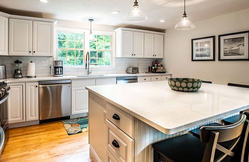 Campground Landing House | Private Location - Heated Salt Water Pool - Walk to Campground Beach