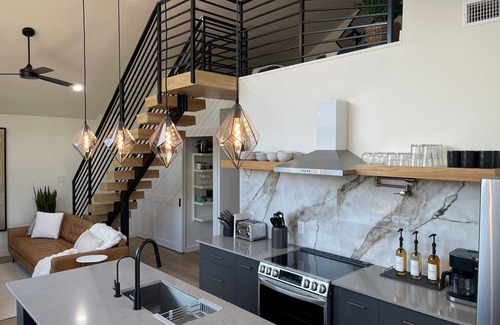 Brushy Creek Apartment | Private Loft Retreat | Hot Tub, Pool & Nature