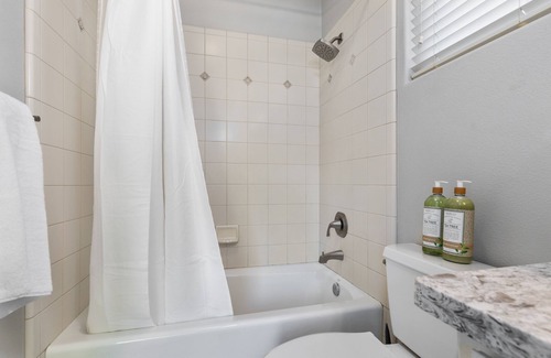 Paso Robles Apartment | Private lux studio close to all wineries and a 9-minute drive to Sensorio