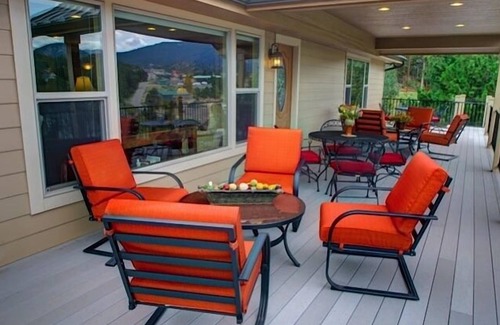 Estes Park House | Private Luxury Rocky Mountain Estate “The Lodge” Phenomenal BIG Mountain Views