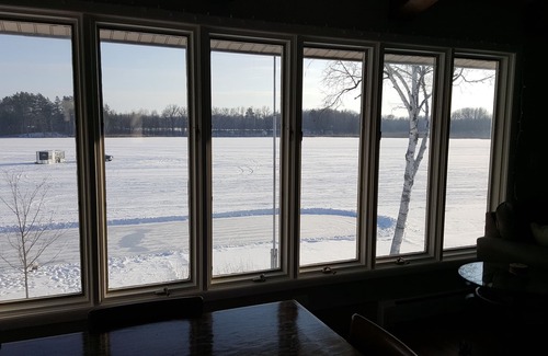 Grandy House | Private mid century lakehouse with stunning views/direct lake access