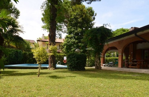 Lignano Riviera Villa | Private paradise - exclusive villa with stunning outdoor pool