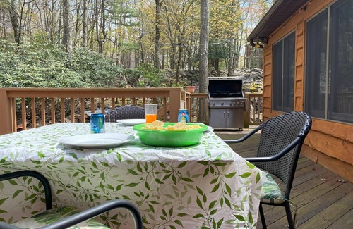 Lake Harmony Estates House | Private Poconos home, close to lake, ski-lodge vibe