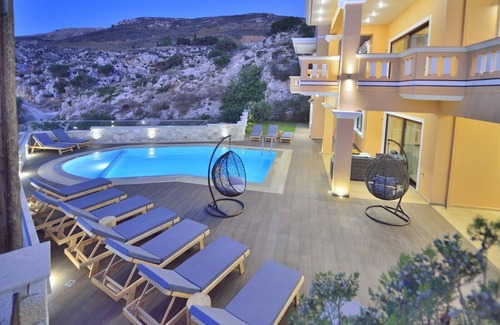 Platanos Villa | Private pool-5' to Falasarna Beach-PWD Accessible