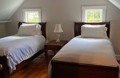 Hanover Other | Private pool and 200 acres to explore!