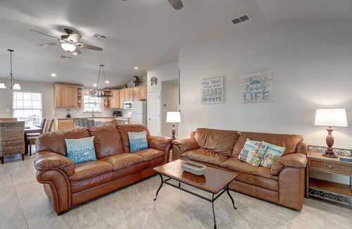 Leeward Sands House | Private Pool and tons of outdoor fun!