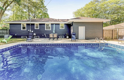 Norton Shores House | Private pool, close to Lake Michigan Beaches