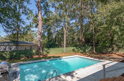 Tallahassee House | Private Pool - Walk to FSU Campus - Hot Tub