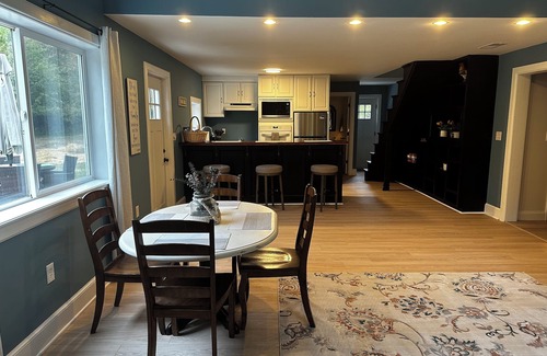 Johnstown House | Private & quiet bardominium in Johnstown with woods & trails. Prime location!
