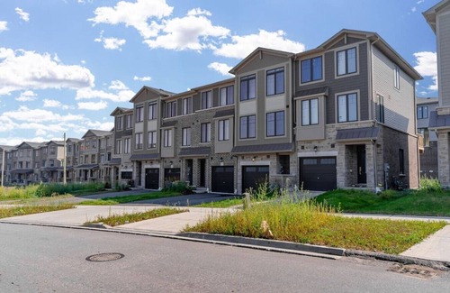 Cambridge House | Private Quite Getaway w/3 Bd & 2Wr