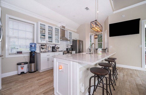 Davenport Other | Private Ranch Style Home on Lake with gated access…couples retreat, very private