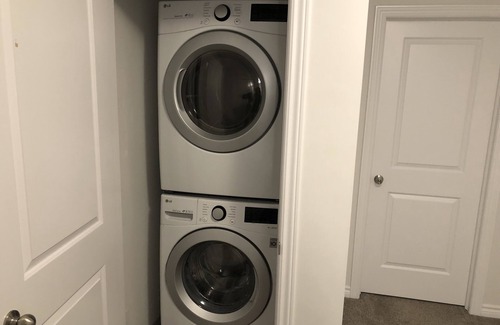 Doon South House | Private Room In Kitchener