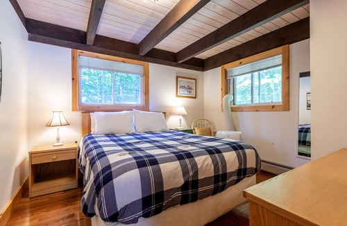 Ludlow Cabin | Private Ski Cabin - Minutes to Mt. Okemo and Ludlow Village