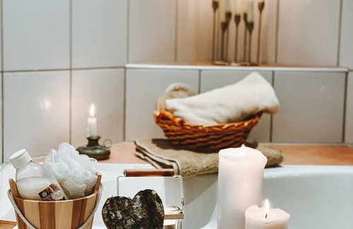 Schrozberg Apartment | Private spa with sauna and whirlpool in an idyllic setting | 10 min from Rothenburg o.d.T.