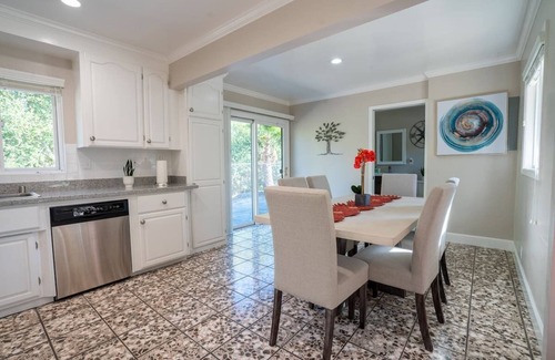 South San Jose House | Private Spacious 2 houses 5bd/4ba, lots of parking