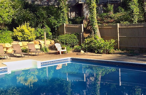 Brewster House | Private, spacious 5 bedroom mini-estate. Prices slashed for one remaining week