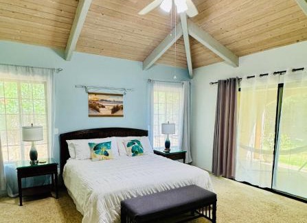 Francolin Place House | Private Spacious Retreat in Paradise