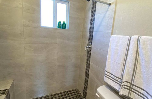 El Paso Apartment | ⭐️Private stand-alone studio Central⭐️